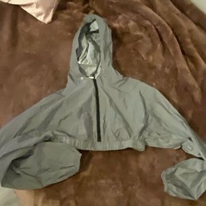 Gray no name crop wind breaker